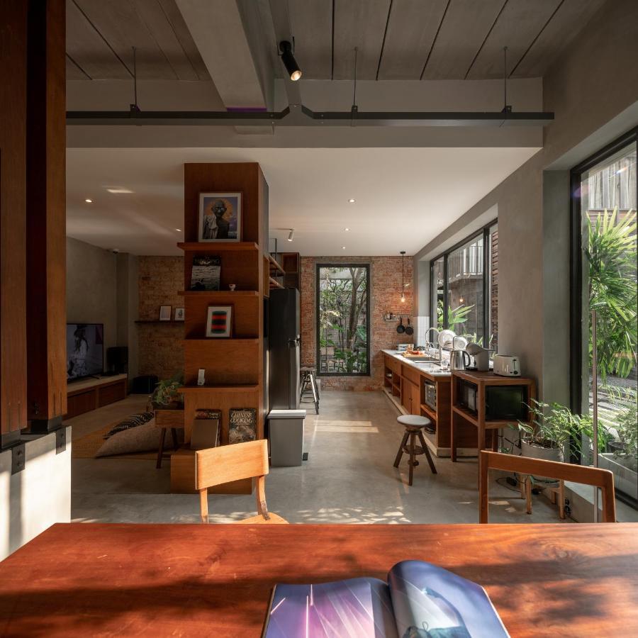 Tamni Hostel Bangkok Exterior photo